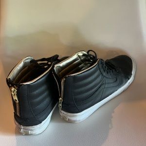 VANS SK8 hi slim black & gold zipper high top sneakers Size 9.5 women's